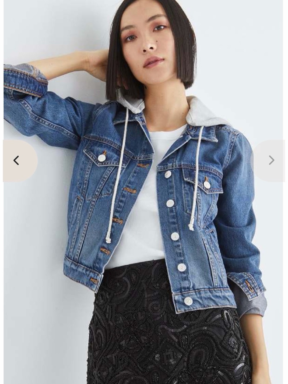Veronica Beard Sold out Cornflower Denim Jacket with detached hood. Size S